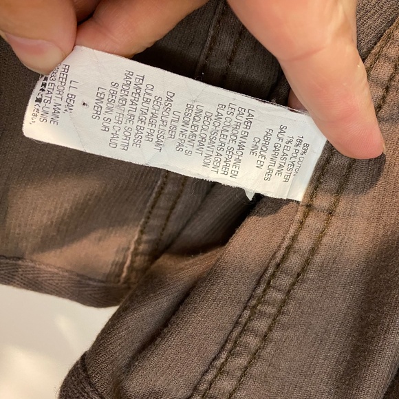 L.L. Bean corduroy jacket ladies size medium. - Picture 5 of 6